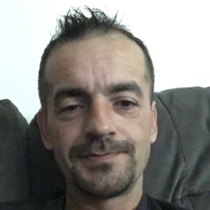 Meet your Posher, Denis